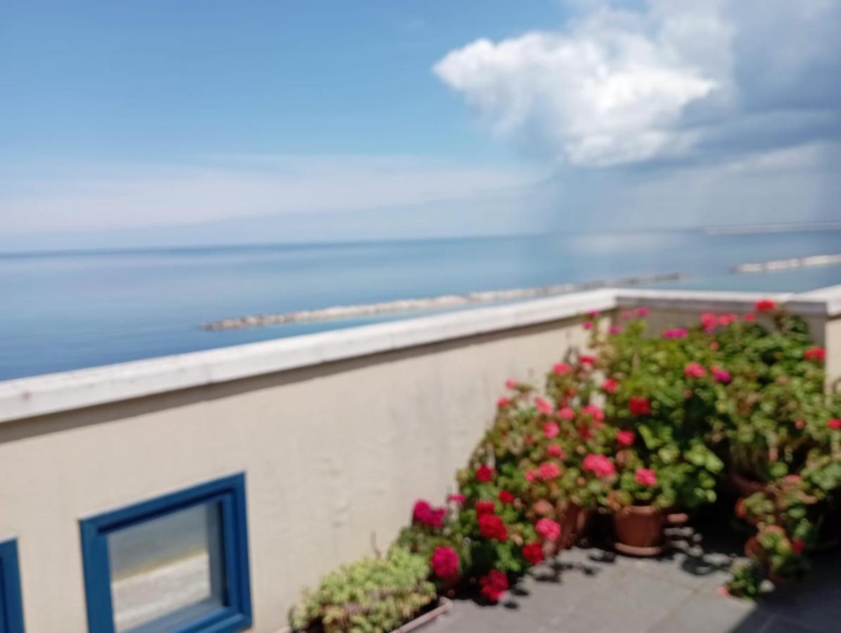 Casettalmar Apartment Bari Luaran gambar